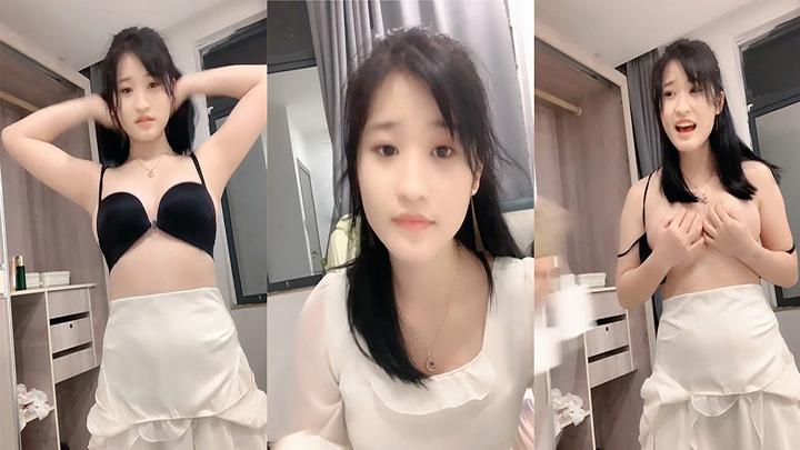 云妹妹-好漂亮好甜啊-自慰!一字马!好想操